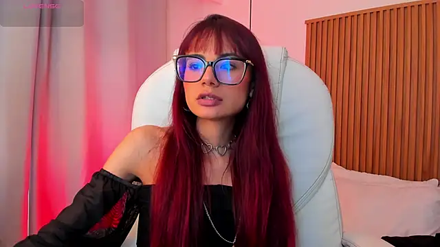 Snapshot of sophiecherry_ chatting on November 27, 2025, 9:04 pm sophiecherry online show from November 27, 2025, 9:04 pm