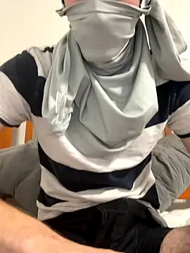 TheBestbrando88 online show from November 4, 2025, 12:47 am