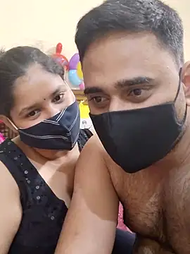 IND COUPLE1 online show from February 24, 2025, 3:42 pm