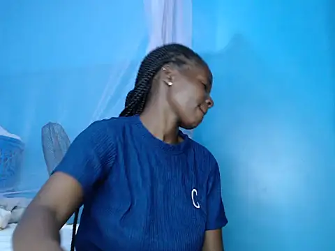 TrishaKalid online show from September 24, 2025, 10:11 am