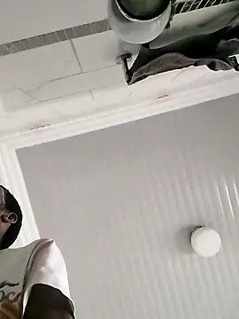 Snapshot of Dickey_sa chatting on September 24, 2025, 5:14 am Dickey sa online show from September 24, 2025, 5:14 am