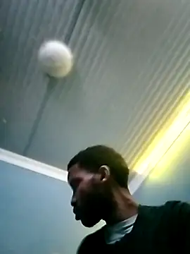 Snapshot of Dickey_sa chatting on November 7, 2025, 5:39 pm Dickey sa online show from November 7, 2025, 5:39 pm