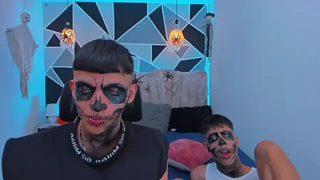 Snapshot of Juan_Nd_Steven chatting on October 31, 2025, 7:10 pm Juan Nd Steven online show from October 31, 2025, 7:10 pm