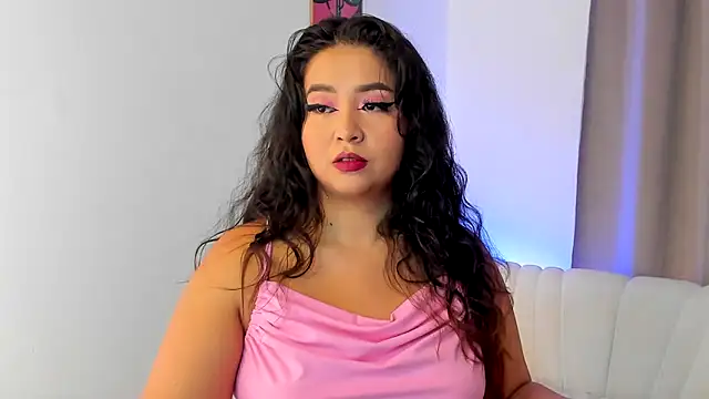 Snapshot of LiahDiaz chatting on September 11, 2025, 3:23 pm LiahDiaz online show from September 11, 2025, 3:23 pm