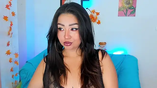 Snapshot of LiahDiaz chatting on January 26, 2025, 5:13 pm LiahDiaz online show from January 26, 2025, 5:13 pm