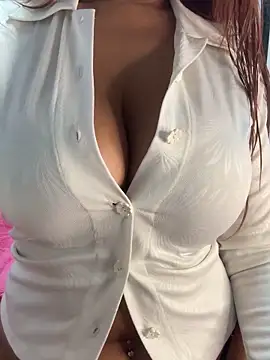 Snapshot of diosa202 chatting on April 9, 2026, 3:52 am diosa202 online show from April 9, 2026, 3:52 am