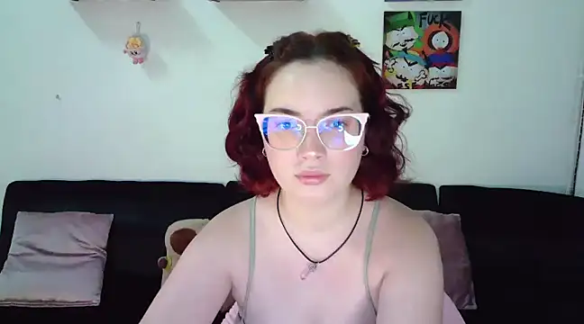Snapshot of AndrewAnndCherry chatting on March 4, 2025, 12:18 am AndrewAnndCherry online show from March 4, 2025, 12:18 am