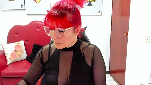 Snapshot of Salomeediaz_ chatting on December 4, 2025, 9:03 pm Salomeediaz online show from December 4, 2025, 9:03 pm