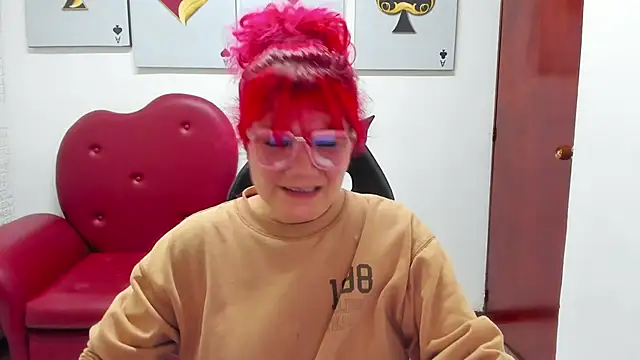 Snapshot of Salomeediaz_ chatting on December 5, 2025, 9:23 pm Salomeediaz online show from December 5, 2025, 9:23 pm