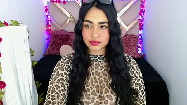 Charlotte cute18 online show from March 7, 2025, 6:57 am