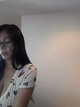 Snapshot of _monicab chatting on November 25, 2025, 12:22 am monicab online show from November 25, 2025, 12:22 am