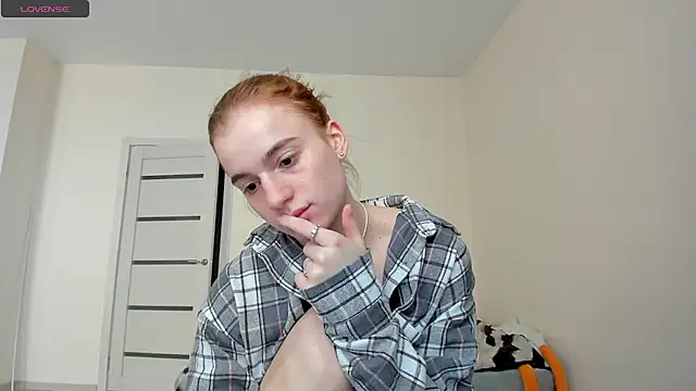 Snapshot of Stacey_Brown chatting on February 24, 2026, 2:56 am Stacey Brown online show from February 24, 2026, 2:56 am