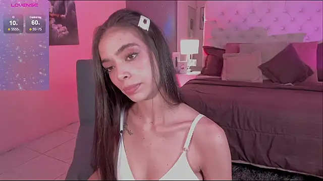 Snapshot of vega_roux chatting on March 14, 2025, 11:22 pm vega roux online show from March 14, 2025, 11:22 pm