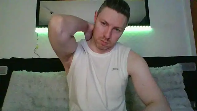 Fit4fun24 online show from March 19, 2026, 7:14 pm