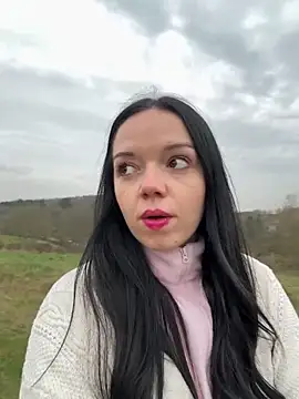 Vanesskaa online show from March 22, 2026, 5:36 pm