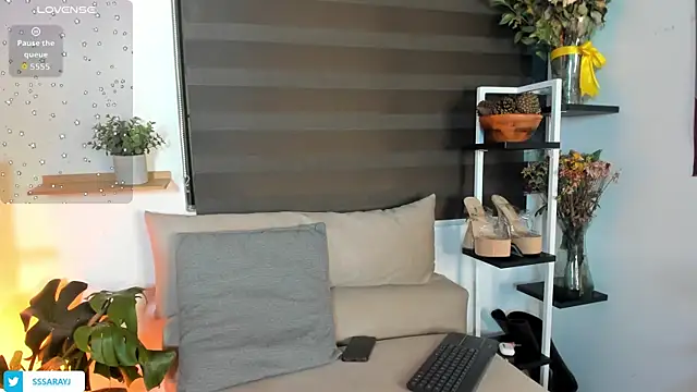 Saraycum online show from November 11, 2025, 10:47 pm