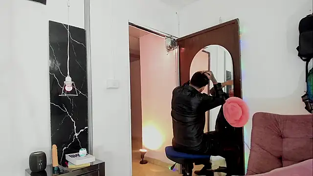 Jordyrodriiguez online show from November 8, 2025, 11:19 pm