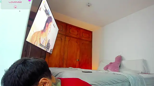 Jordyrodriiguez online show from February 14, 2025, 3:54 am