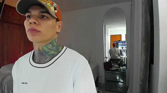 Jordyrodriiguez online show from March 1, 2025, 7:41 am