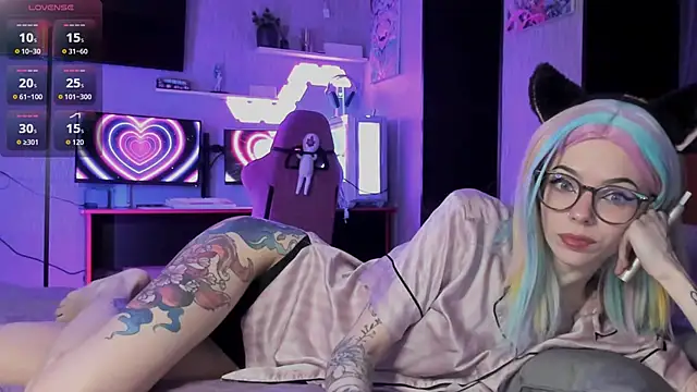 The love project online show from October 23, 2025, 1:04 am