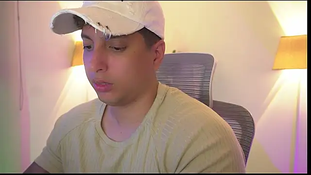 Snapshot of appolo_allen chatting on November 26, 2025, 3:28 am appolo allen online show from November 26, 2025, 3:28 am