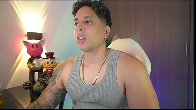 Snapshot of appolo_allen chatting on October 19, 2025, 3:31 am appolo allen online show from October 19, 2025, 3:31 am