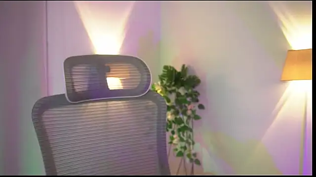 Snapshot of appolo_allen chatting on November 19, 2025, 12:10 am appolo allen online show from November 19, 2025, 12:10 am