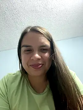 Snapshot of Nathaly00_ chatting on September 28, 2025, 4:52 am Nathaly00 online show from September 28, 2025, 4:52 am