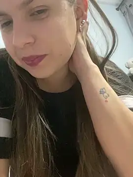 Snapshot of Nathaly00_ chatting on December 15, 2025, 11:53 pm Nathaly00 online show from December 15, 2025, 11:53 pm