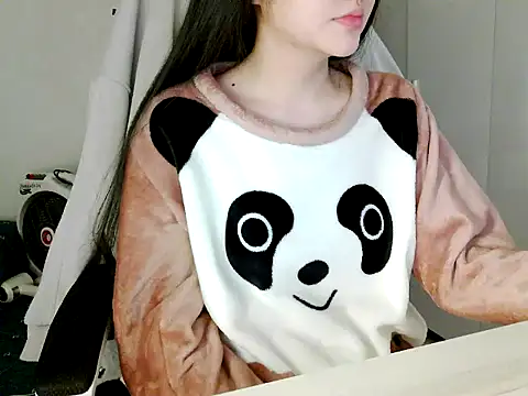 Snapshot of Yin-girl chatting on January 10, 2026, 5:19 pm Yin-girl online show from January 10, 2026, 5:19 pm