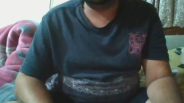 Snapshot of whoreboi98 chatting on January 11, 2026, 1:07 pm whoreboi98 online show from January 11, 2026, 1:07 pm