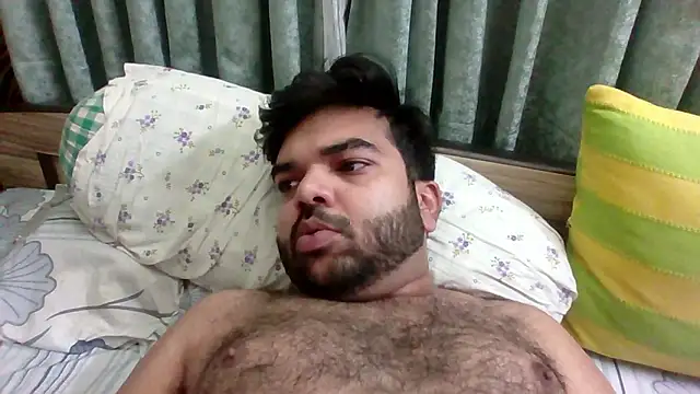 Snapshot of whoreboi98 chatting on February 11, 2026, 10:42 pm whoreboi98 online show from February 11, 2026, 10:42 pm