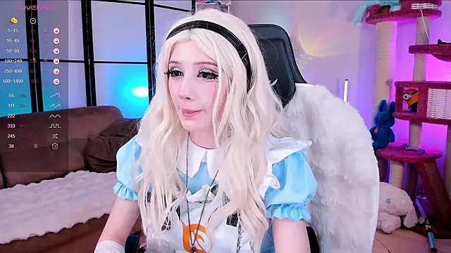 LilithLin online show from July 11, 2026, 3:34 pm