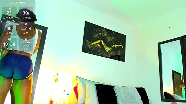 KimberlyBanks2 online show from March 29, 2026, 7:04 pm