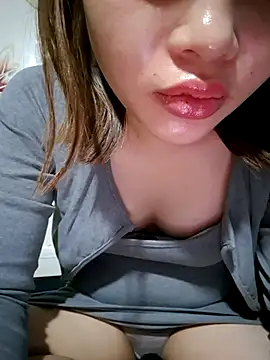 Snapshot of Wettpussyxx chatting on October 22, 2025, 6:29 pm Wettpussyxx online show from October 22, 2025, 6:29 pm