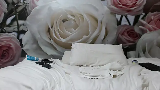 Sexysilverfoxxx online show from December 2, 2024, 6:38 pm