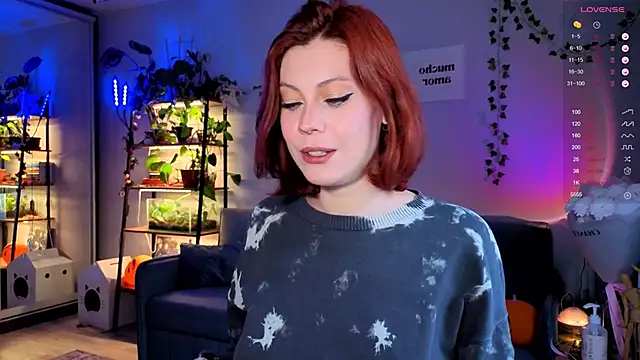 Snapshot of Your_Corvus chatting on November 3, 2025, 11:25 am Your Corvus online show from November 3, 2025, 11:25 am