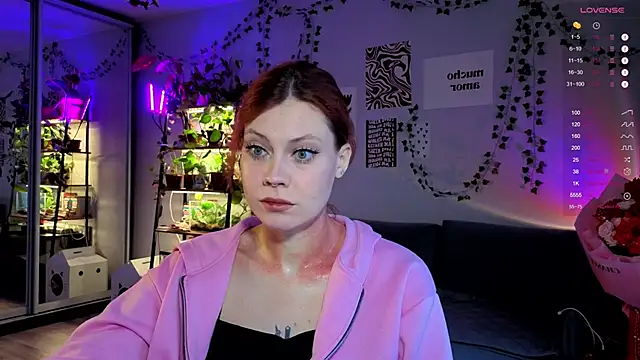 Snapshot of Your_Corvus chatting on November 27, 2025, 7:20 am Your Corvus online show from November 27, 2025, 7:20 am