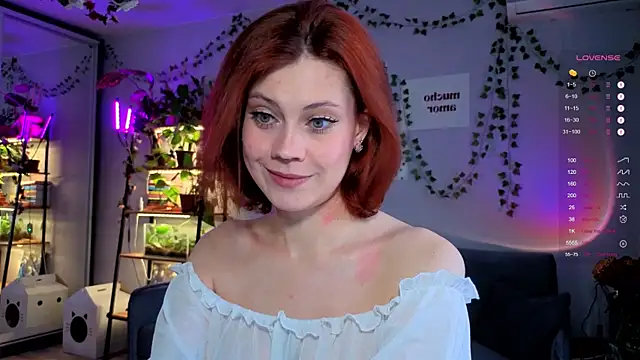 Snapshot of Your_Corvus chatting on November 18, 2025, 8:06 am Your Corvus online show from November 18, 2025, 8:06 am