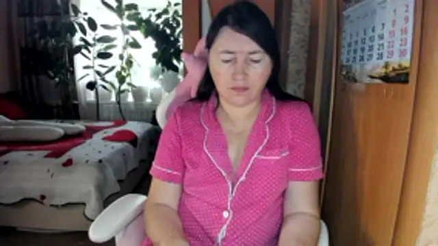 Snapshot of Tatyana51 chatting on November 1, 2025, 3:13 am Tatyana51 online show from November 1, 2025, 3:13 am