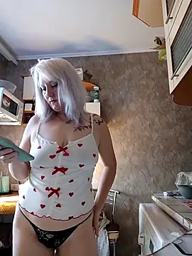 Tina Alev online show from September 15, 2025, 6:14 am