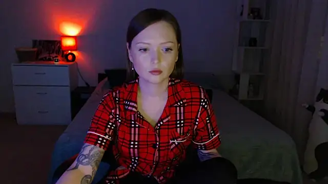 Snapshot of Allaria chatting on April 3, 2026, 4:13 pm Allaria online show from April 3, 2026, 4:13 pm