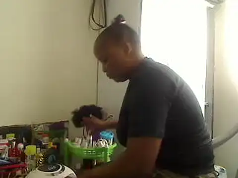 Snapshot of browndolly12 chatting on March 9, 2025, 11:03 am browndolly12 online show from March 9, 2025, 11:03 am