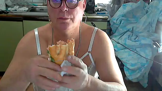 alainmaturelover online show from January 17, 2026, 12:31 pm