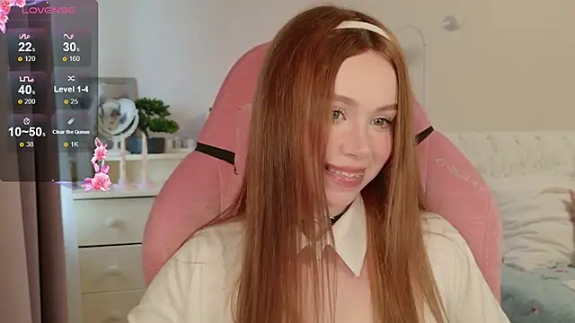 Snapshot of evangeli1na chatting on April 14, 2026, 8:52 am evangeli1na online show from April 14, 2026, 8:52 am