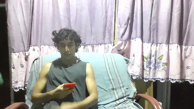 Snapshot of pedrodavid_ chatting on October 18, 2025, 11:51 pm pedrodavid  online show from October 18, 2025, 11:51 pm