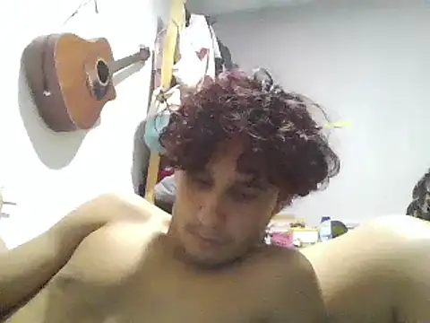 Snapshot of pedrodavid_ chatting on February 11, 2025, 4:44 am pedrodavid  online show from February 11, 2025, 4:44 am