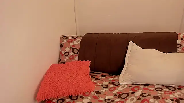 meganrossee69 online show from December 18, 2024, 12:10 am