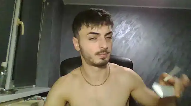 XXXdonXXX online show from January 2, 2025, 4:24 pm