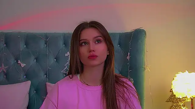 Snapshot of DianaVert chatting on December 21, 2025, 6:31 pm DianaVert online show from December 21, 2025, 6:31 pm